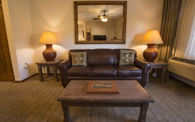 Table Mountain Inn
