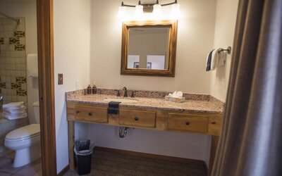 Table Mountain Inn