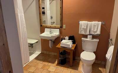 Table Mountain Inn