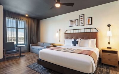 Origin Westminster a Wyndham Hotel
