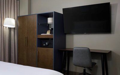 Four Points by Sheraton Englewood