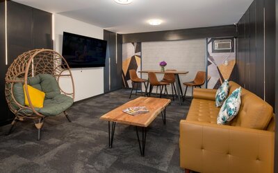 Coast Metro Vancouver Hotel