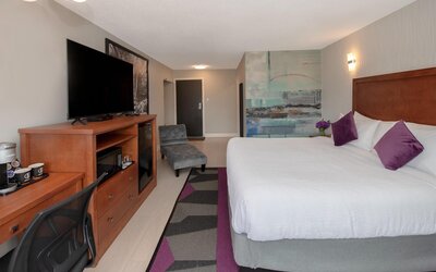Coast Metro Vancouver Hotel