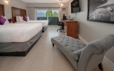Coast Metro Vancouver Hotel