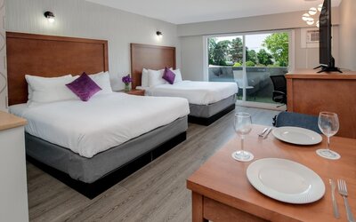 Coast Metro Vancouver Hotel