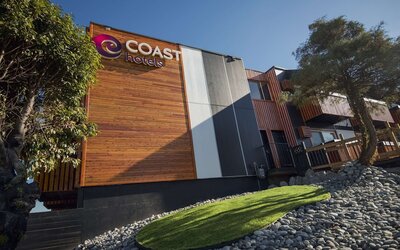 Coast Metro Vancouver Hotel