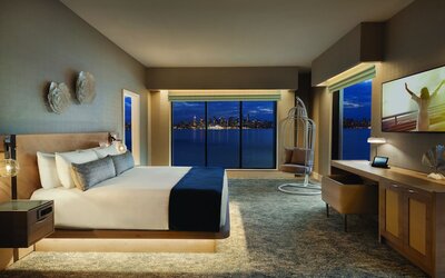 Seaside Hotel North Vancouver