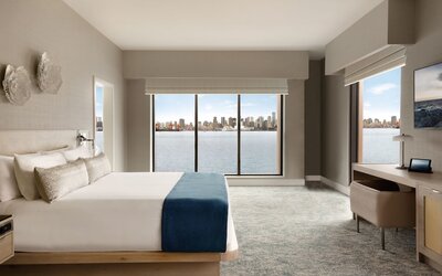 Seaside Hotel North Vancouver