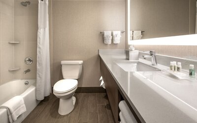 Holiday Inn Denver Lakewood by IHG