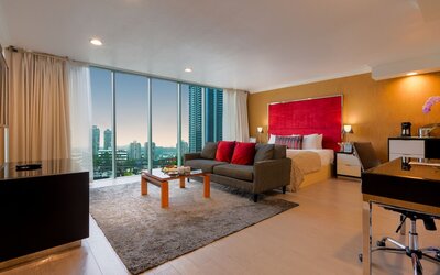 Executive Suites Hotel Metro Vancouver