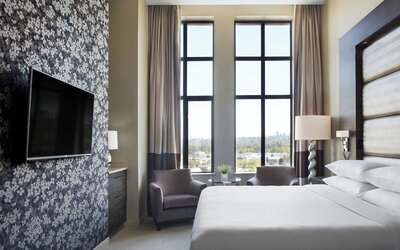 Delta Hotels by Marriott Burnaby Conference Centre