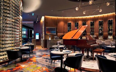 Delta Hotels by Marriott Burnaby Conference Centre