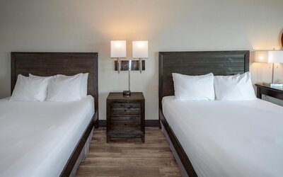 Coast Lonsdale Quay Hotel
