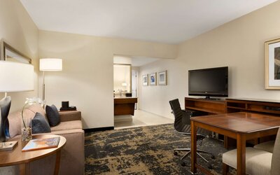 Embassy Suites by Hilton Denver Downtown Convention Center