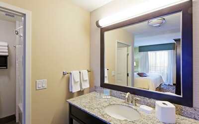 Hampton Inn & Suites- Denver/Airport-Gateway Park