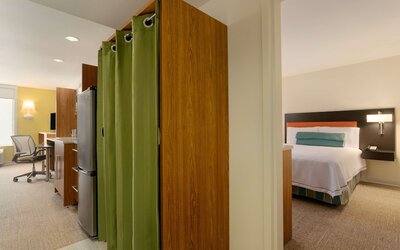 Home2 Suites by Hilton Denver West - Federal Center, CO