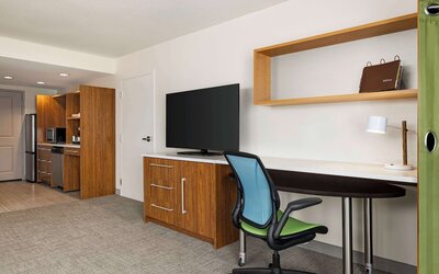 Home2 Suites by Hilton Denver West - Federal Center, CO