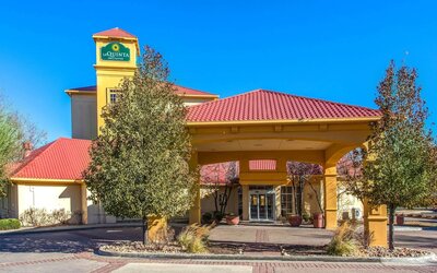 La Quinta Inn & Suites by Wyndham Denver Southwest Lakewood