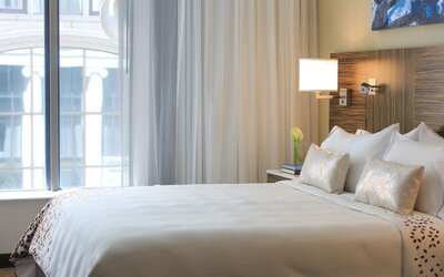 Renaissance Denver Downtown City Center Hotel
