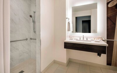 Renaissance Denver Downtown City Center Hotel