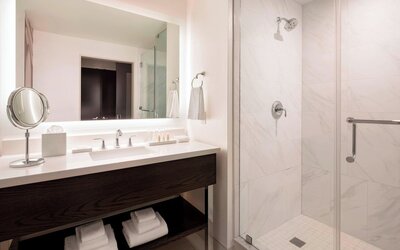 Renaissance Denver Downtown City Center Hotel
