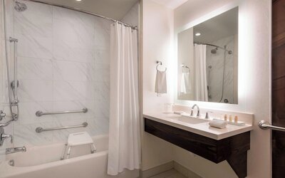 Renaissance Denver Downtown City Center Hotel