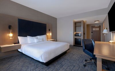 Fairfield Inn & Suites by Marriott Denver Airport at Gateway Park