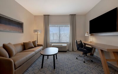 Fairfield Inn & Suites by Marriott Denver Airport at Gateway Park