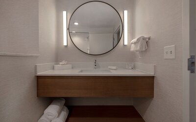 Fairfield Inn & Suites by Marriott Denver Airport at Gateway Park