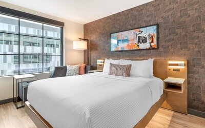 Cambria Hotel Denver Downtown RiNo