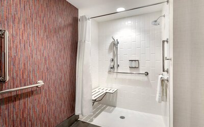 Cambria Hotel Denver Downtown RiNo