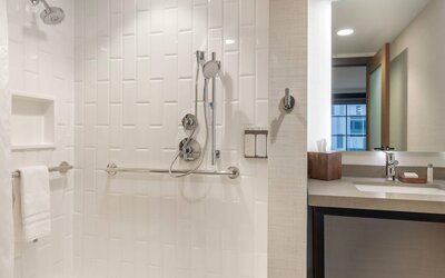 Cambria Hotel Denver Downtown RiNo