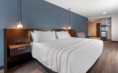 Vīb Hotel by Best Western Denver RiNo