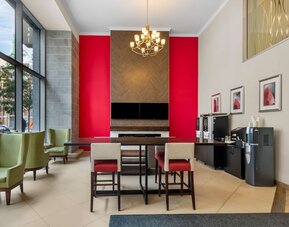 Best Western Plus Hotel Montreal