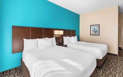 Best Western Plus Hotel Montreal