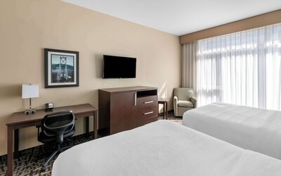 Best Western Plus Hotel Montreal