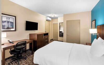 Best Western Plus Hotel Montreal