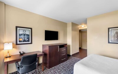 Best Western Plus Hotel Montreal