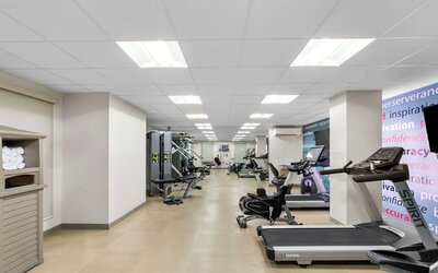 Best Western Plus Hotel Montreal