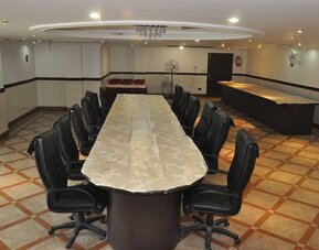 Hotel Mandakini Royale