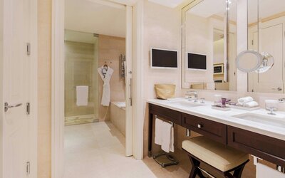 The Ritz-Carlton, Montréal