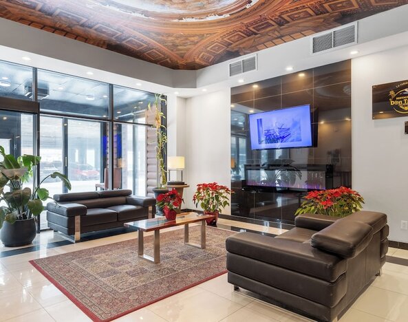 Hotel Montreal Metropolitan, an Ascend Collection Hotel