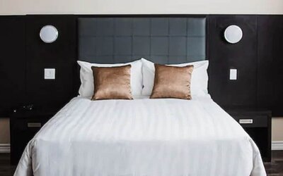 Hotel Montreal Metropolitan, an Ascend Collection Hotel