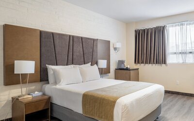 Hotel Montreal Metropolitan, an Ascend Collection Hotel