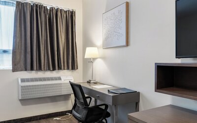 Hotel Montreal Metropolitan, an Ascend Collection Hotel