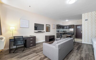 Hotel Montreal Metropolitan, an Ascend Collection Hotel