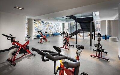 Humaniti Hotel Montreal, Autograph Collection