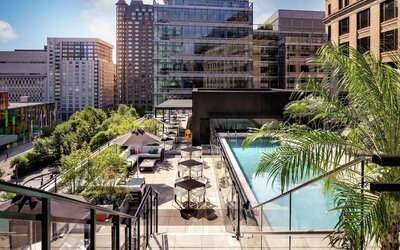 Humaniti Hotel Montreal, Autograph Collection