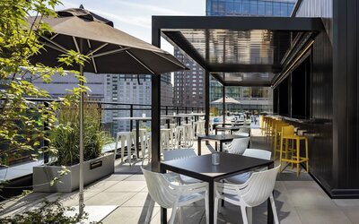 Humaniti Hotel Montreal, Autograph Collection
