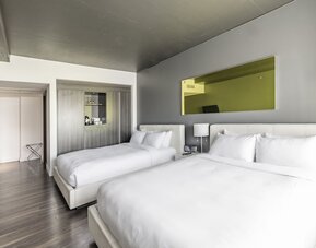 Hotel Zero 1